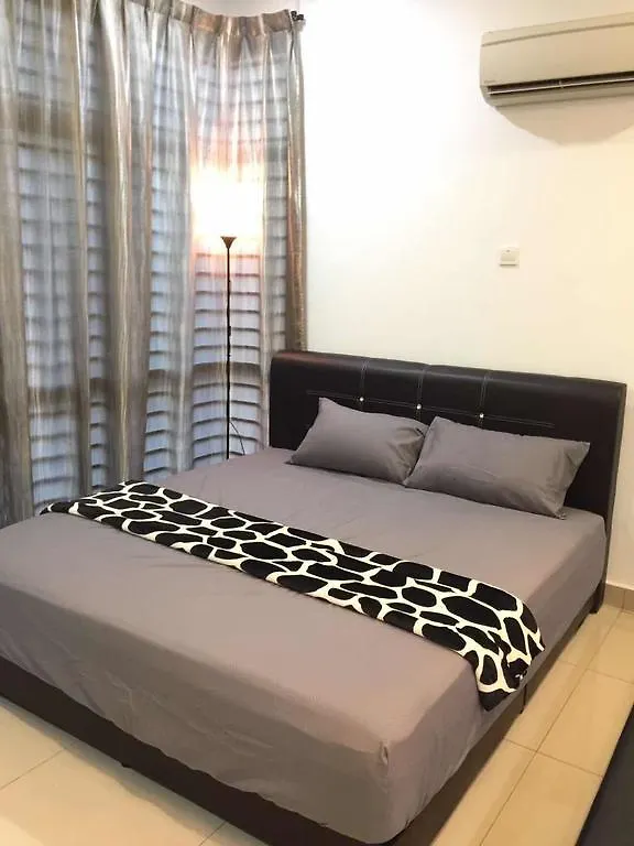 Jiaxin Homestay 家馨民宿tmn Mount Austin Johor Bahru 0*,  Malaysia